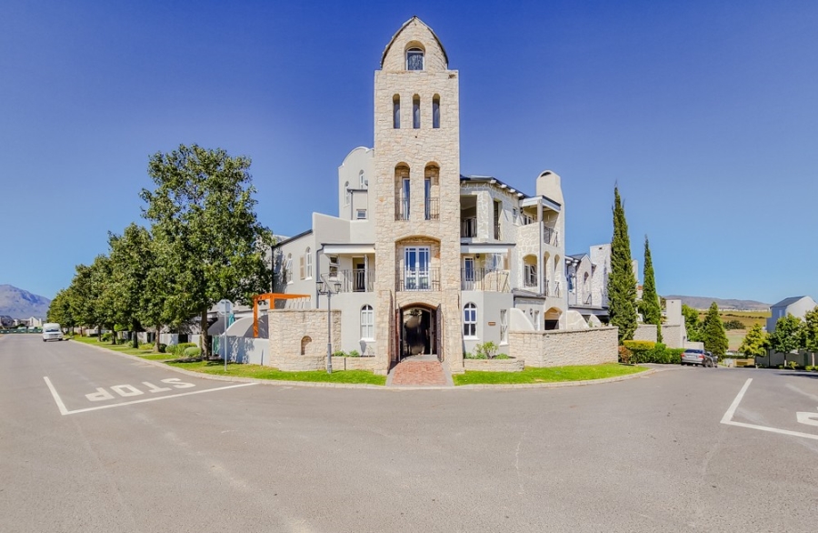 2 Bedroom Property for Sale in Nooitgedacht Village Western Cape